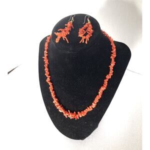 Red Coral Natural Branch Beaded Necklace And Earings Vintage